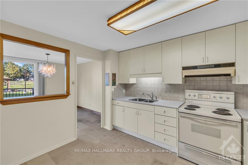 Photo 14 of Unit 108, 1465 Baseline Road, Ottawa, Copeland Park — HOMEH