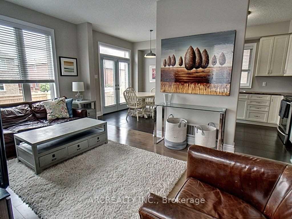 Photo 7 of 36 Booth Lane, Barrie, Painswick South — HOMEH