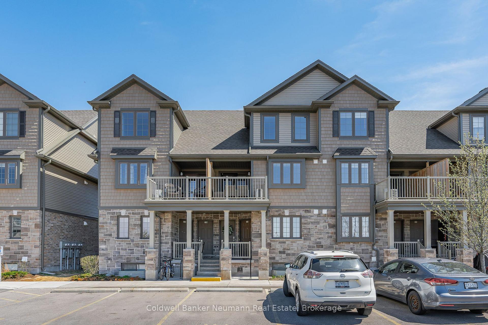 Photo 1 of Unit 11B, 85 Mullin Drive, Guelph, Victoria North — HOMEH