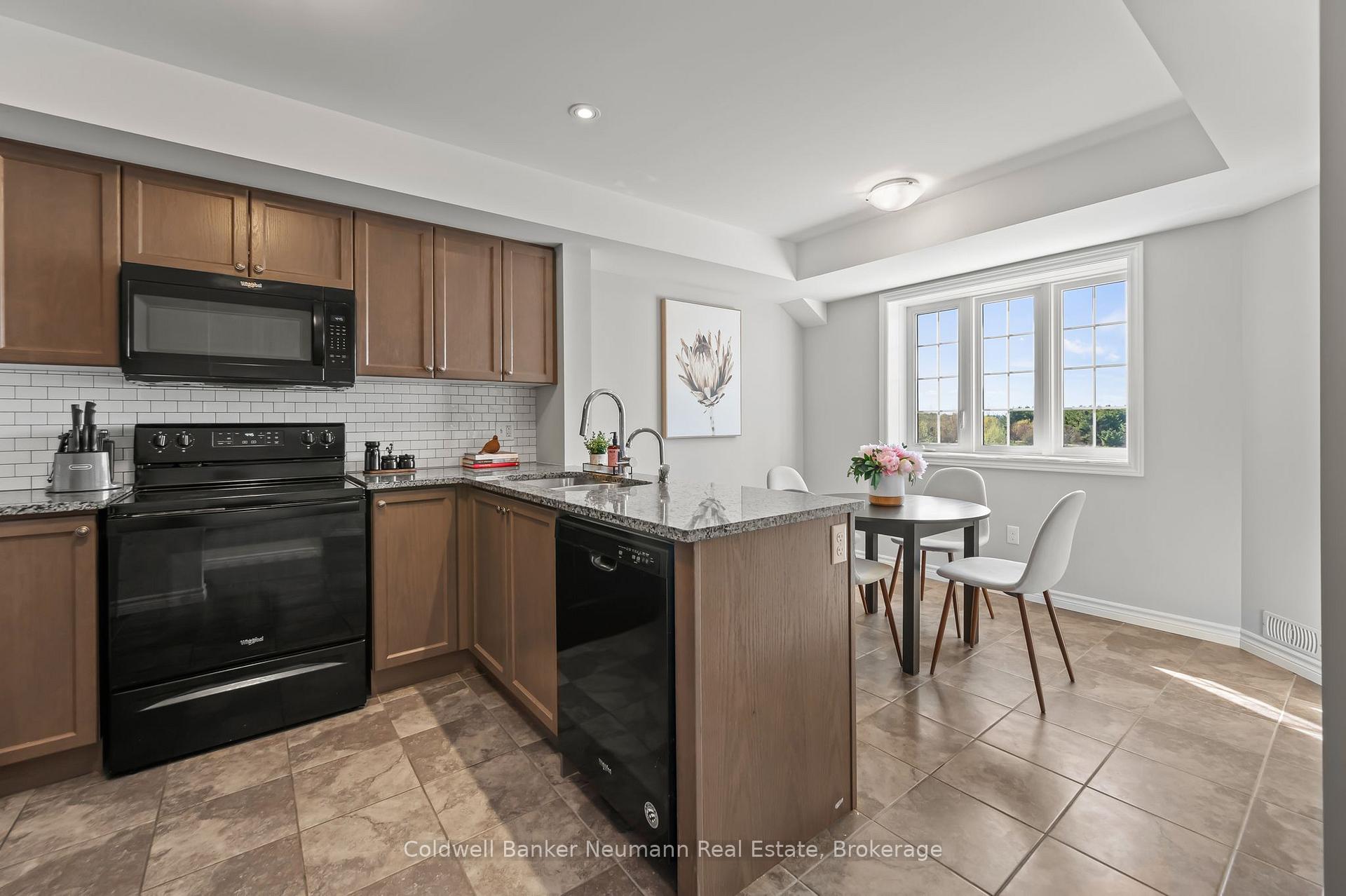 Photo 6 of Unit 11B, 85 Mullin Drive, Guelph, Victoria North — HOMEH