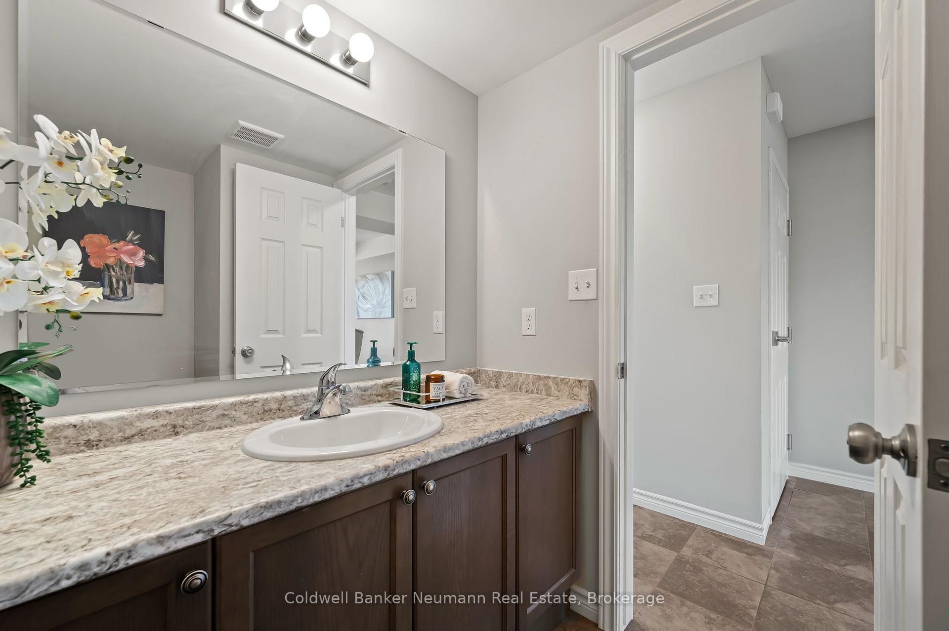 Photo 14 of Unit 11B, 85 Mullin Drive, Guelph, Victoria North — HOMEH