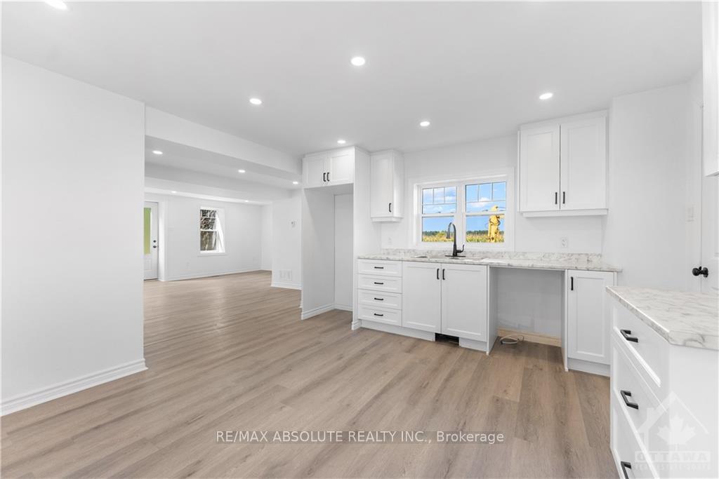 Photo 12 of 5084 Canon Smith Drive, Ottawa, Fitzroy — HOMEH