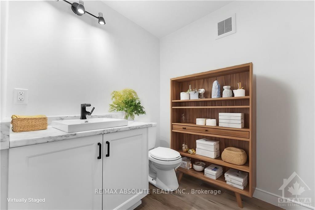 Photo 14 of 5084 Canon Smith Drive, Ottawa, Fitzroy — HOMEH