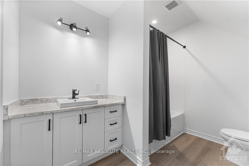 Photo 24 of 5084 Canon Smith Drive, Ottawa, Fitzroy — HOMEH