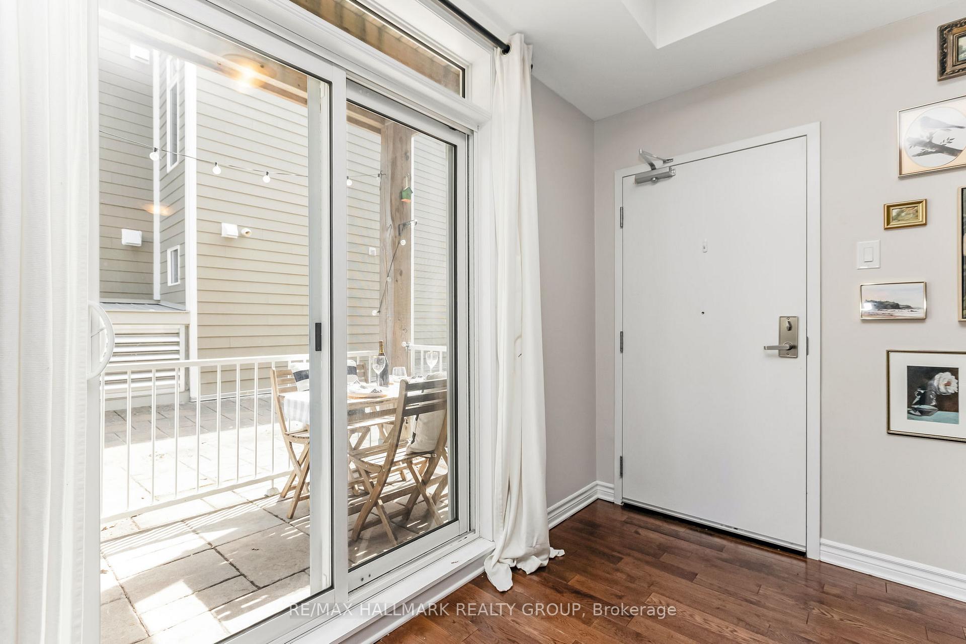 Photo 22 of Unit C, 322 Everest Private, Ottawa, Elmvale Acres — HOMEH