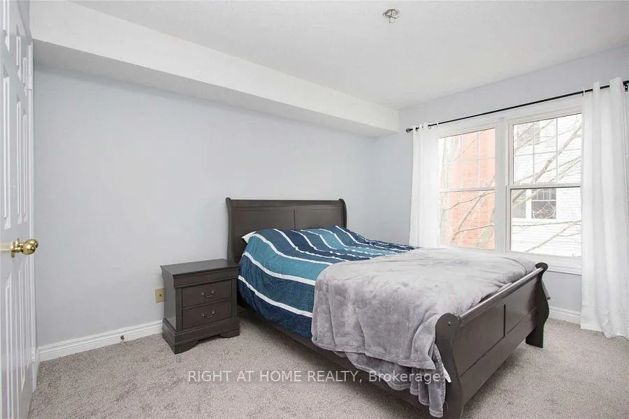 Photo 10 of Unit D-17, 1663 Nash Road, Clarington, Courtice — HOMEH