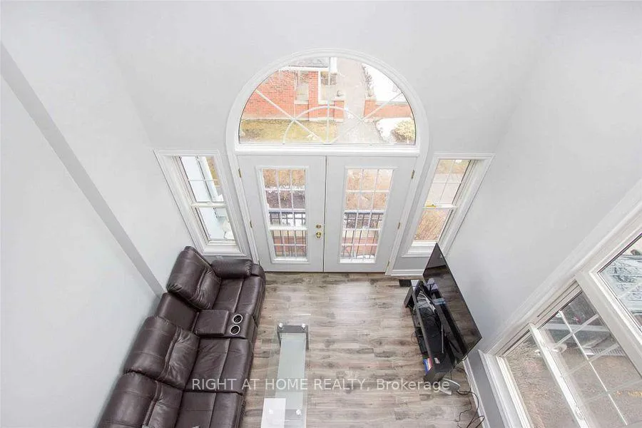 Photo 13 of Unit D-17, 1663 Nash Road, Clarington, Courtice — HOMEH