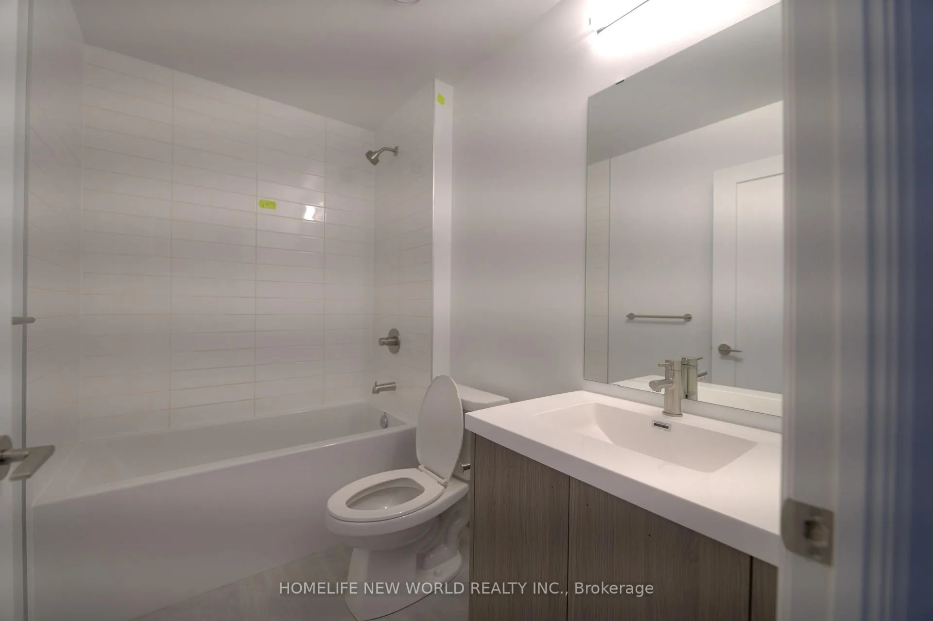 Photo 9 of Unit 3211, 20 Soudan Avenue, Toronto, Mount Pleasant West — HOMEH