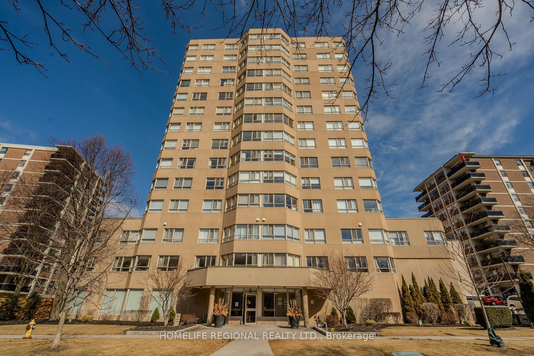 Front of Unit 412, 4 Park Vista
