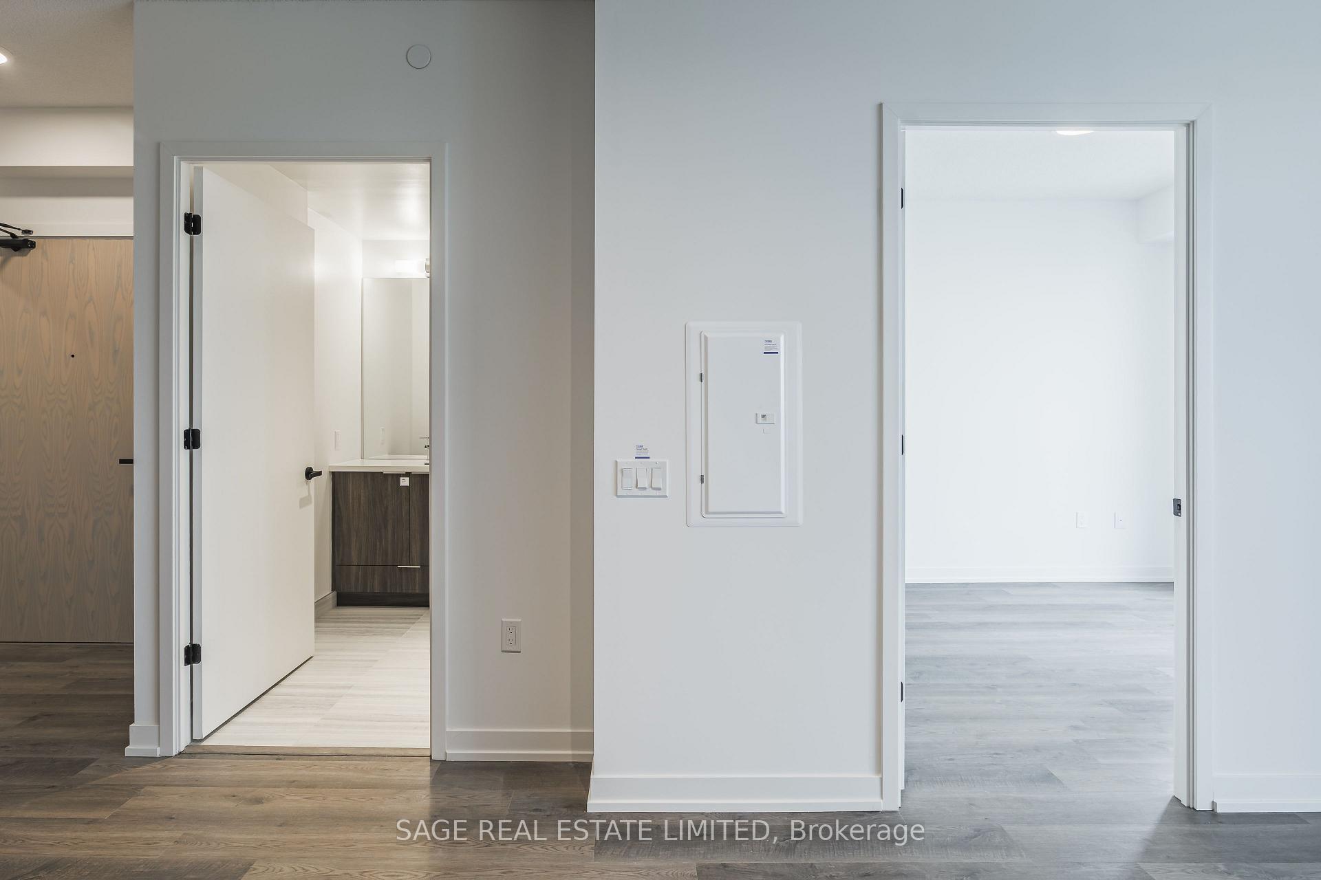 Photo 6 of Unit 1515, 8 Interchange Way, Vaughan, Vaughan Corporate Centre — HOMEH