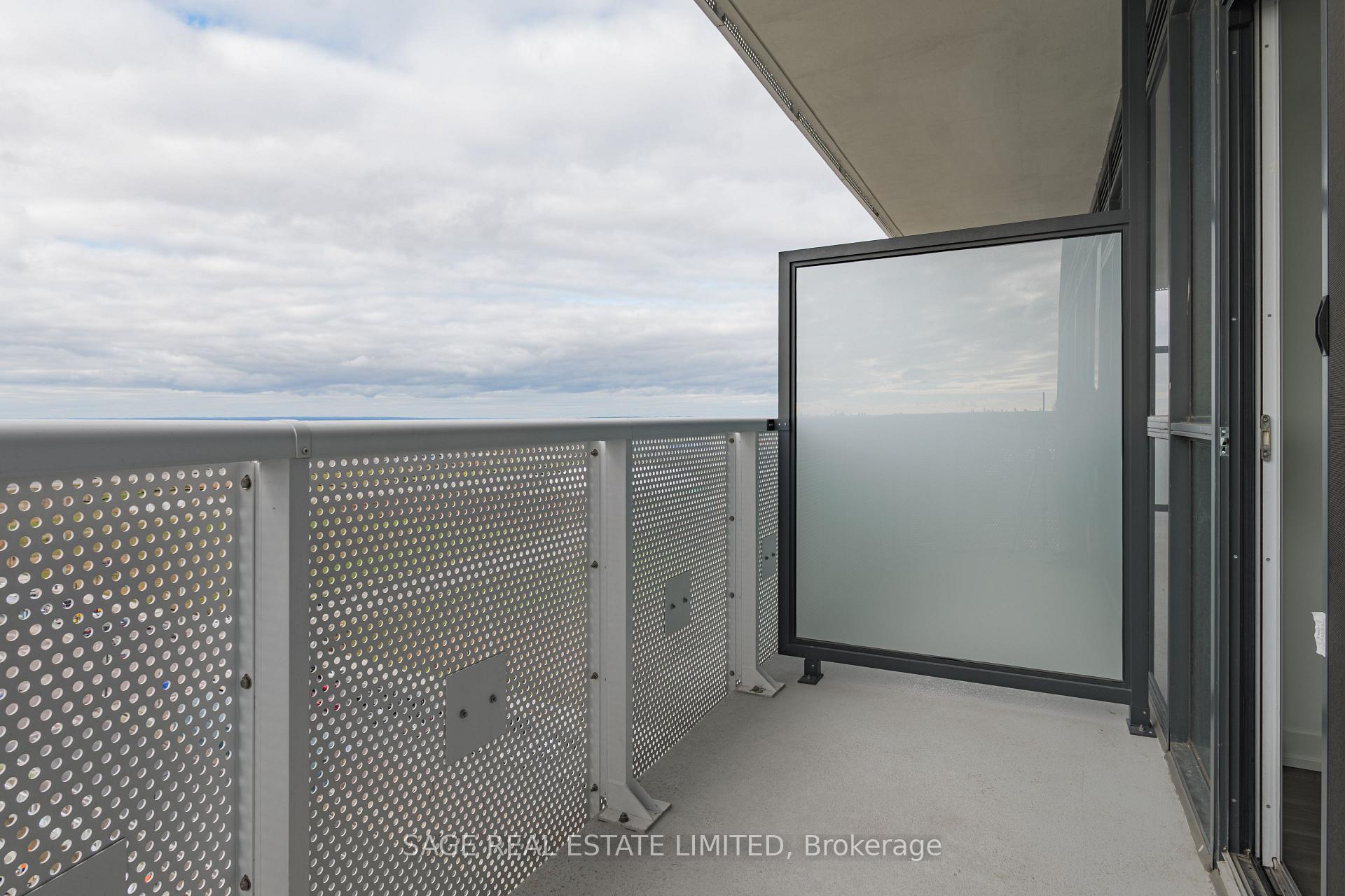 Photo 23 of Unit 1515, 8 Interchange Way, Vaughan, Vaughan Corporate Centre — HOMEH