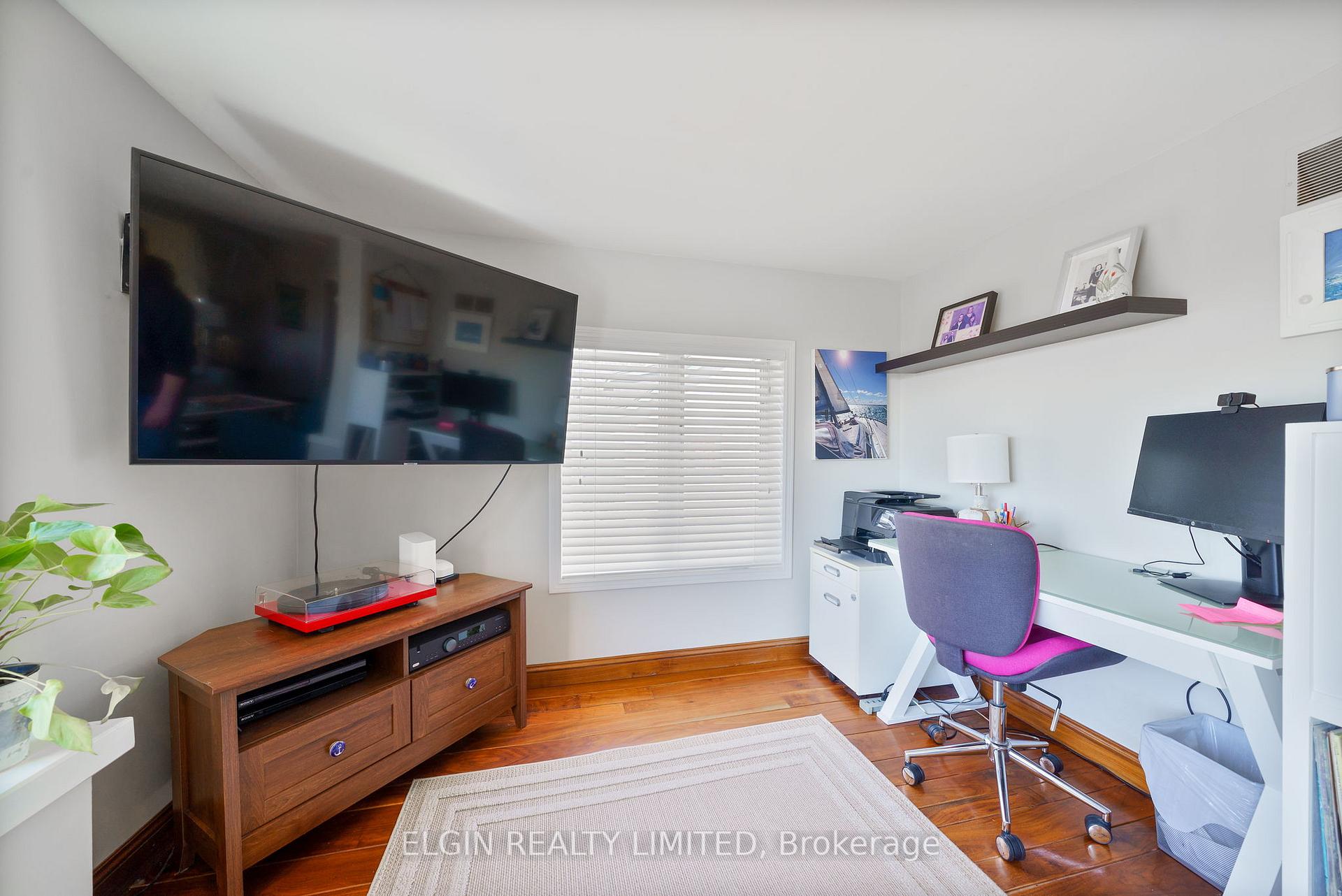 Photo 15 of 547 West Edith Cavell Boulevard, Central Elgin, Rural Central Elgin — HOMEH