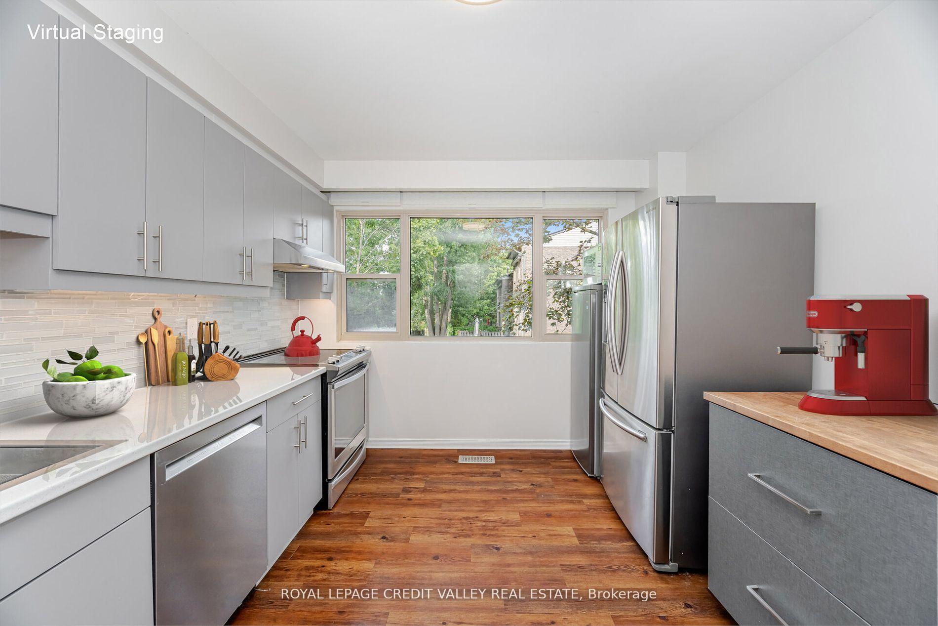 Photo 15 of Unit 2, 2 North Street, Barrie, Wellington — HOMEH