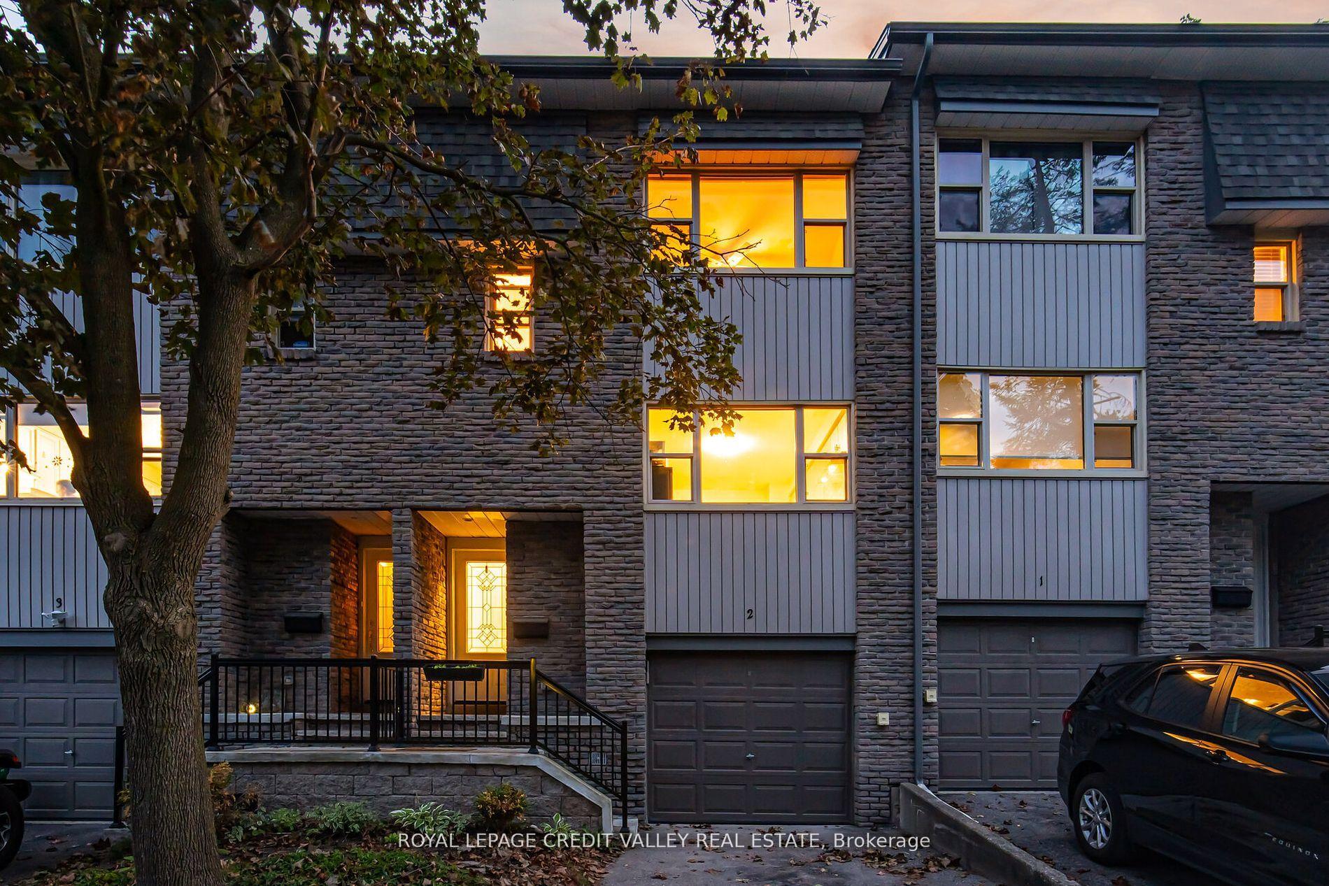 Photo 29 of Unit 2, 2 North Street, Barrie, Wellington — HOMEH