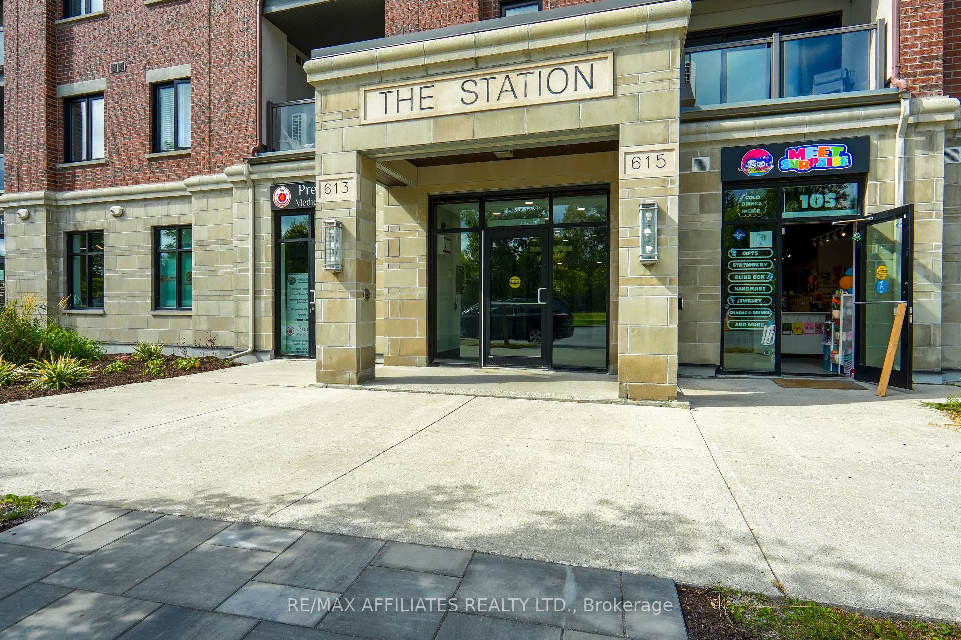Photo 2 of Unit 212, 615 Longfields Drive S, Ottawa, Barrhaven - Longfields — HOMEH
