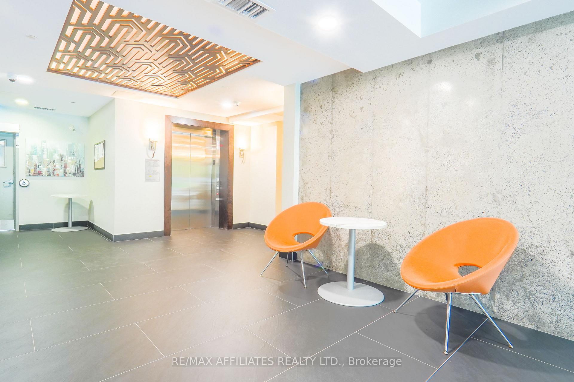 Photo 4 of Unit 212, 615 Longfields Drive S, Ottawa, Barrhaven - Longfields — HOMEH