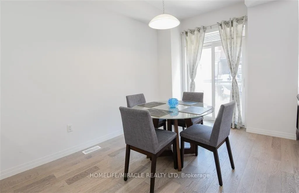 Photo 2 of Unit 130, 30 Times Square Boulevard, Hamilton, Stoney Creek Mountain — HOMEH