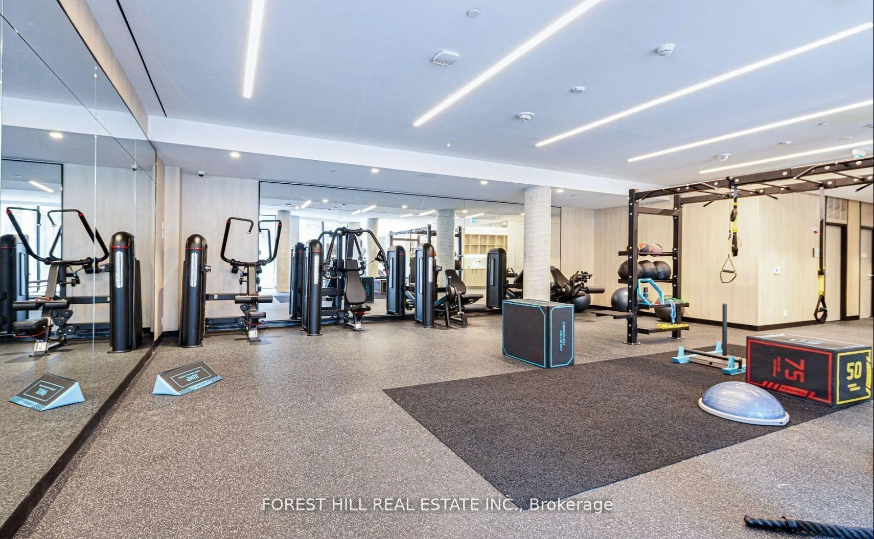 Photo 32 of Unit 1615, 2020 Bathurst Street, Toronto, Humewood-Cedarvale — HOMEH
