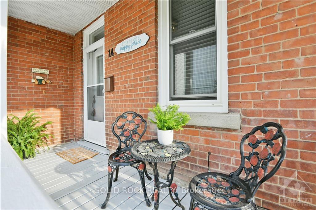 Photo 3 of 14 Charles Street, Arnprior — HOMEH