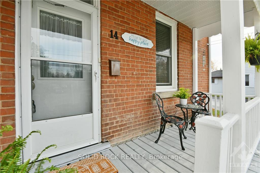 Photo 5 of 14 Charles Street, Arnprior — HOMEH