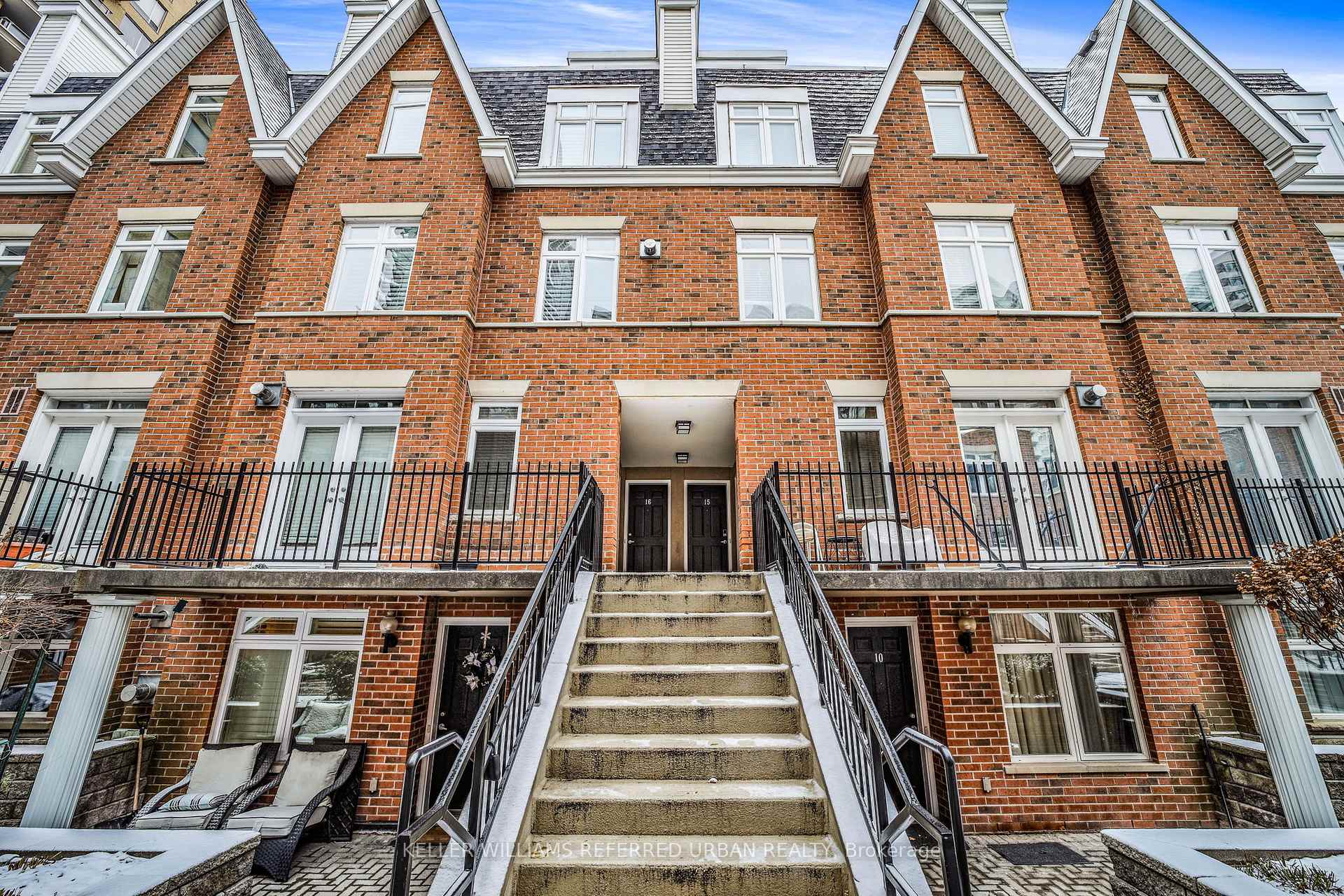 Photo 2 of Unit 15, 108 Redpath Avenue, Toronto, Mount Pleasant West — HOMEH