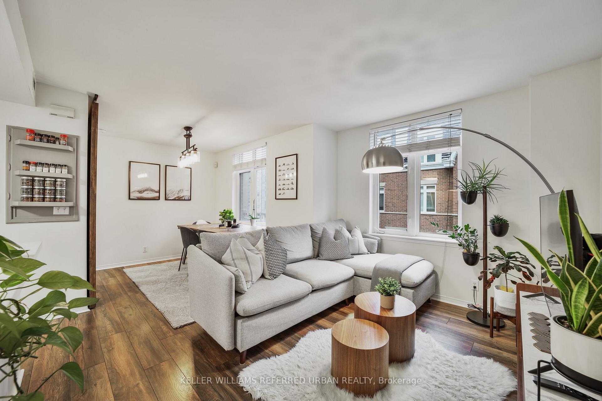 Photo 3 of Unit 15, 108 Redpath Avenue, Toronto, Mount Pleasant West — HOMEH