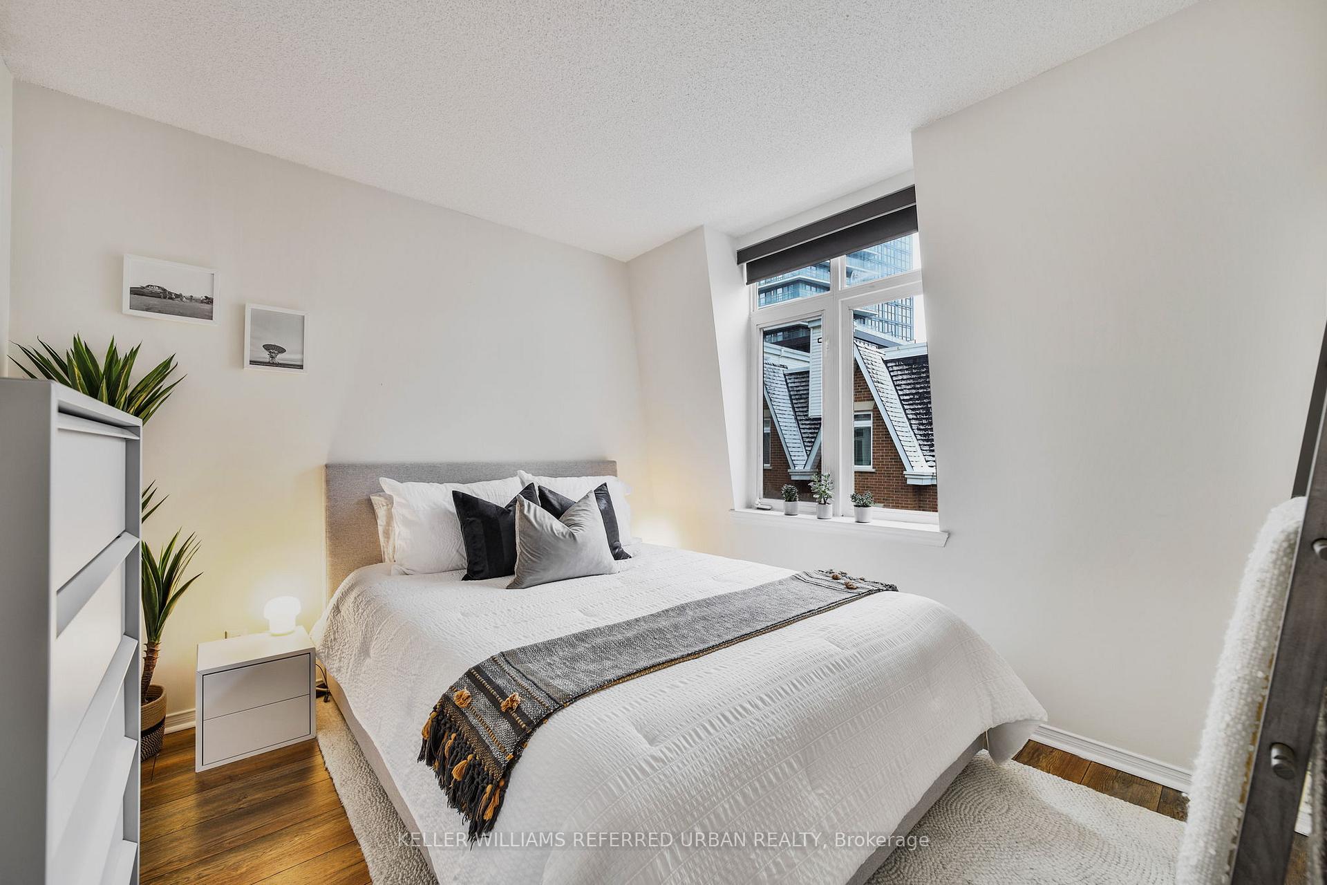 Photo 11 of Unit 15, 108 Redpath Avenue, Toronto, Mount Pleasant West — HOMEH