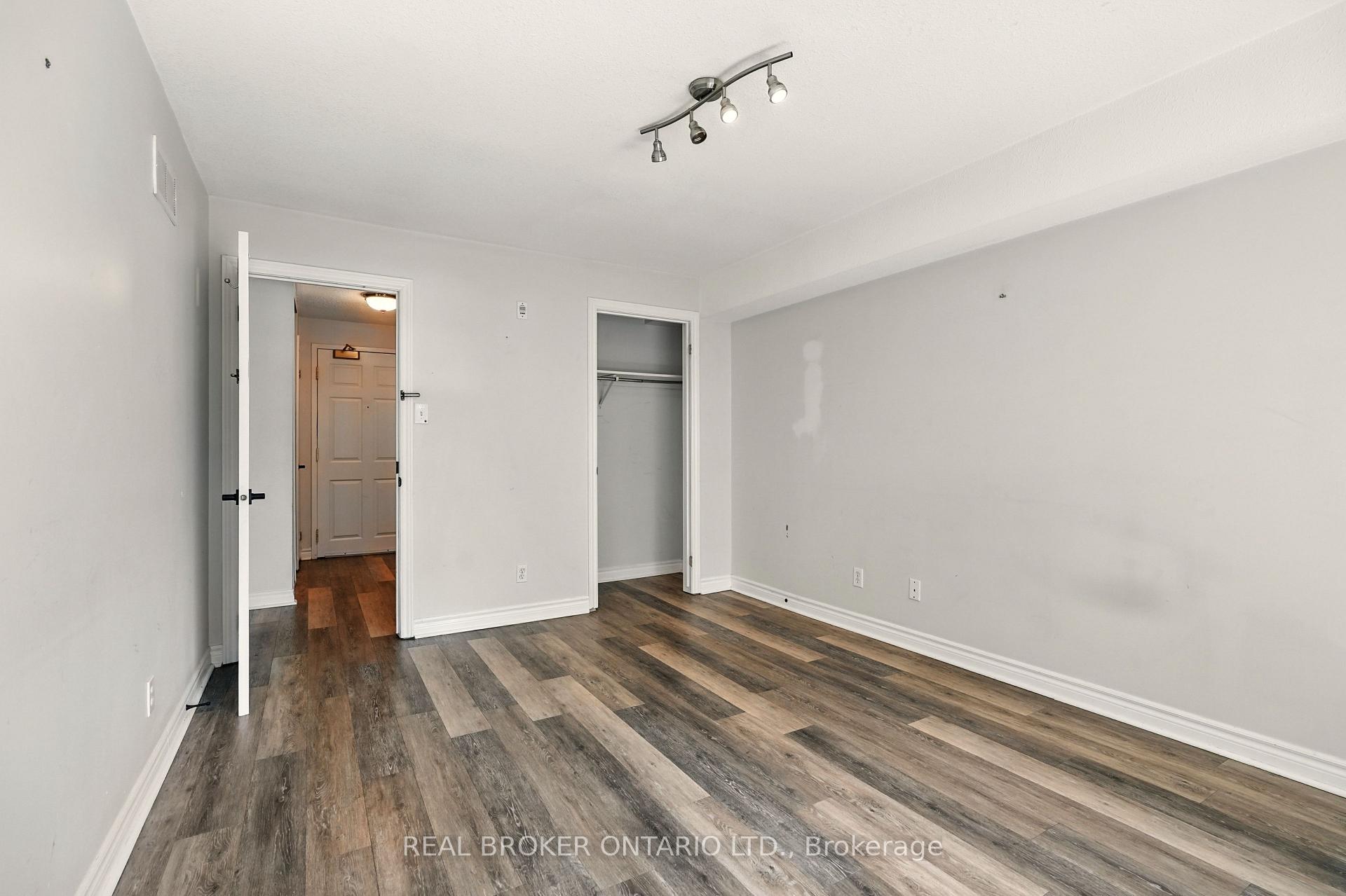 Photo 8 of Unit 303, 49 Jacobs Terrace, Barrie, Allandale — HOMEH