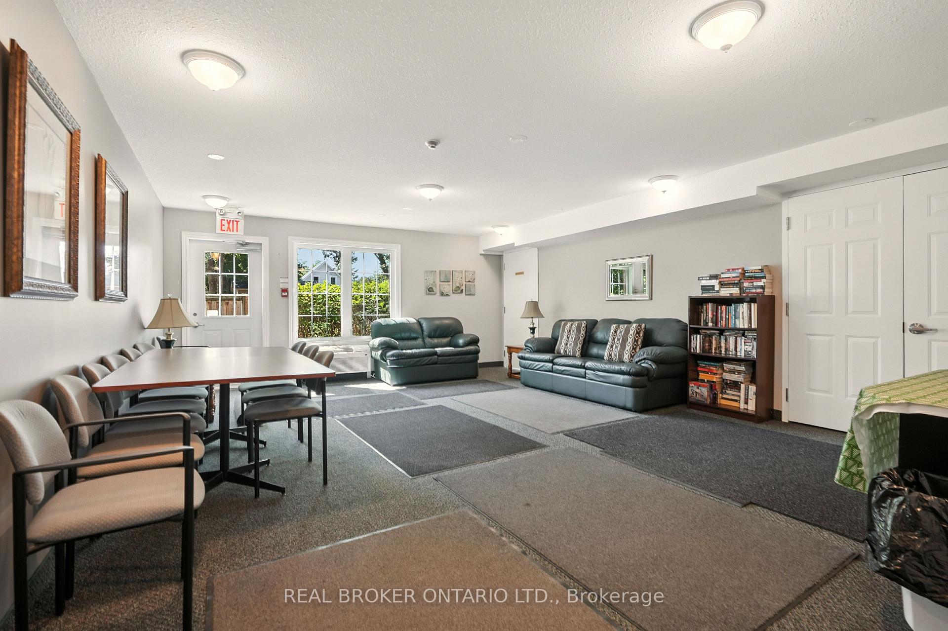 Photo 17 of Unit 303, 49 Jacobs Terrace, Barrie, Allandale — HOMEH