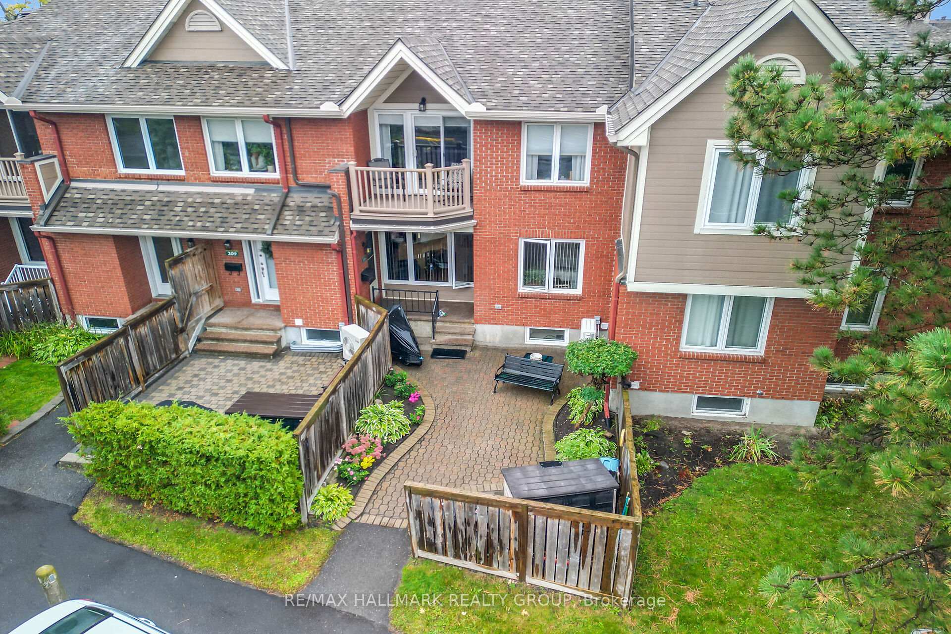 Front of Unit 108, 1760 Cabaret Lane
