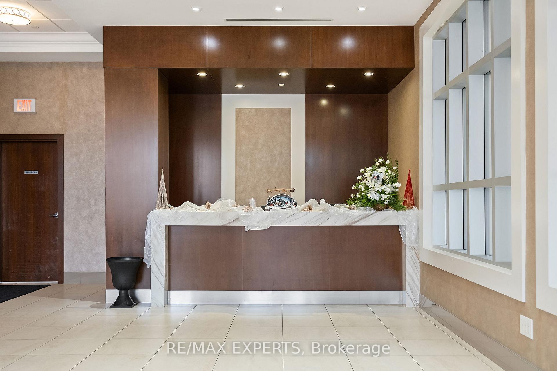 Photo 5 of Unit 103, 2396 Major Mackenzie Drive W, Vaughan, Maple — HOMEH