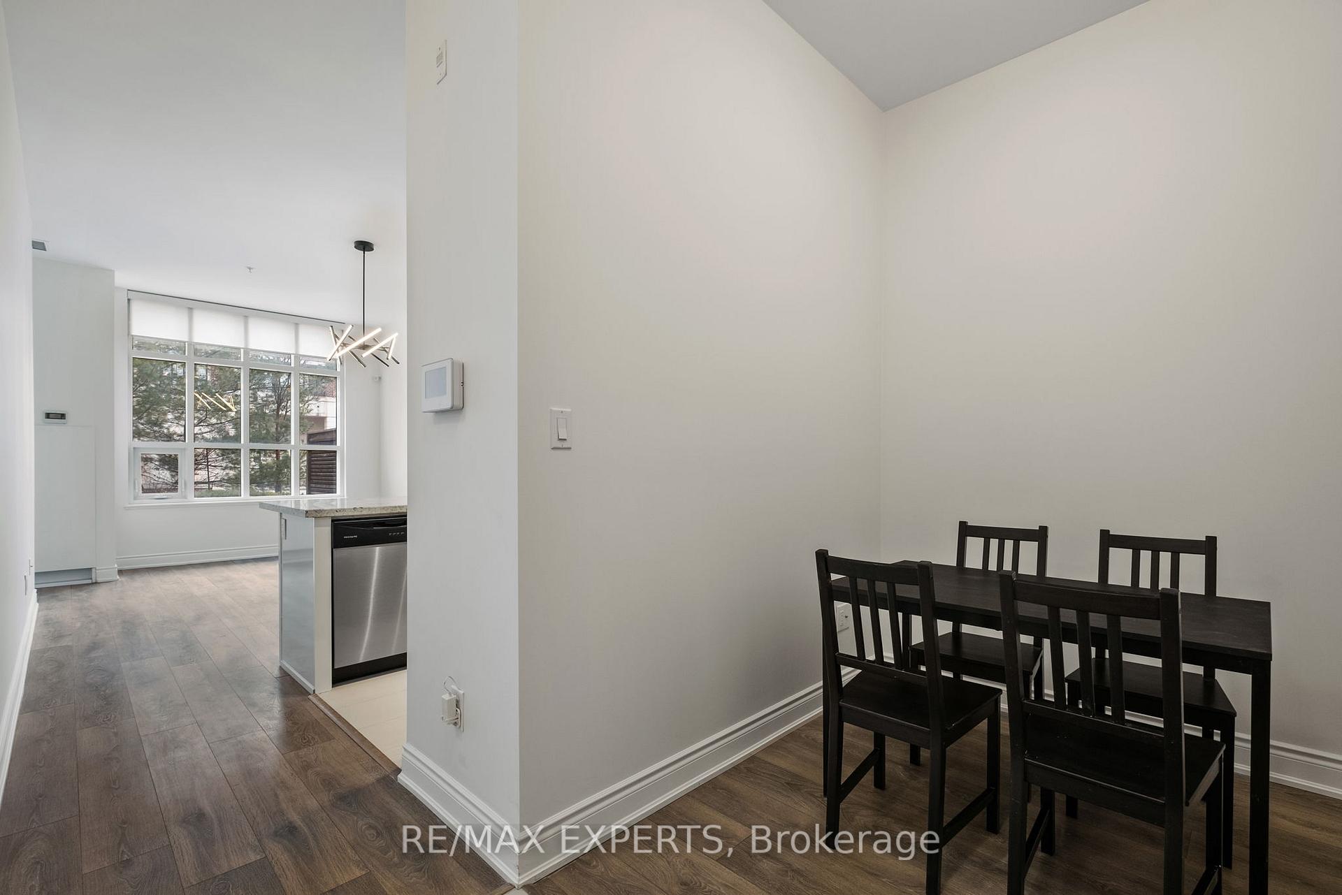 Photo 11 of Unit 103, 2396 Major Mackenzie Drive W, Vaughan, Maple — HOMEH