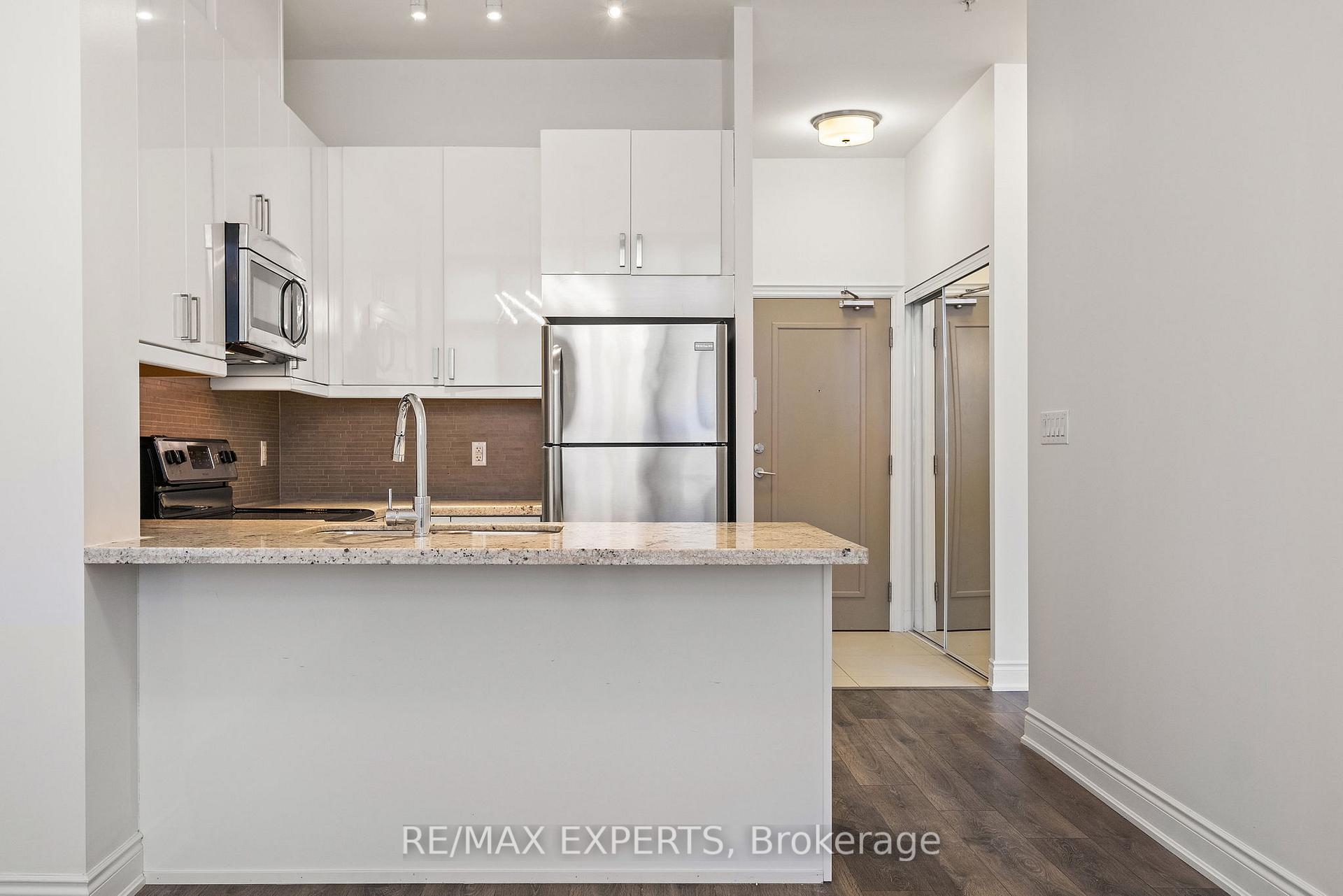 Photo 18 of Unit 103, 2396 Major Mackenzie Drive W, Vaughan, Maple — HOMEH