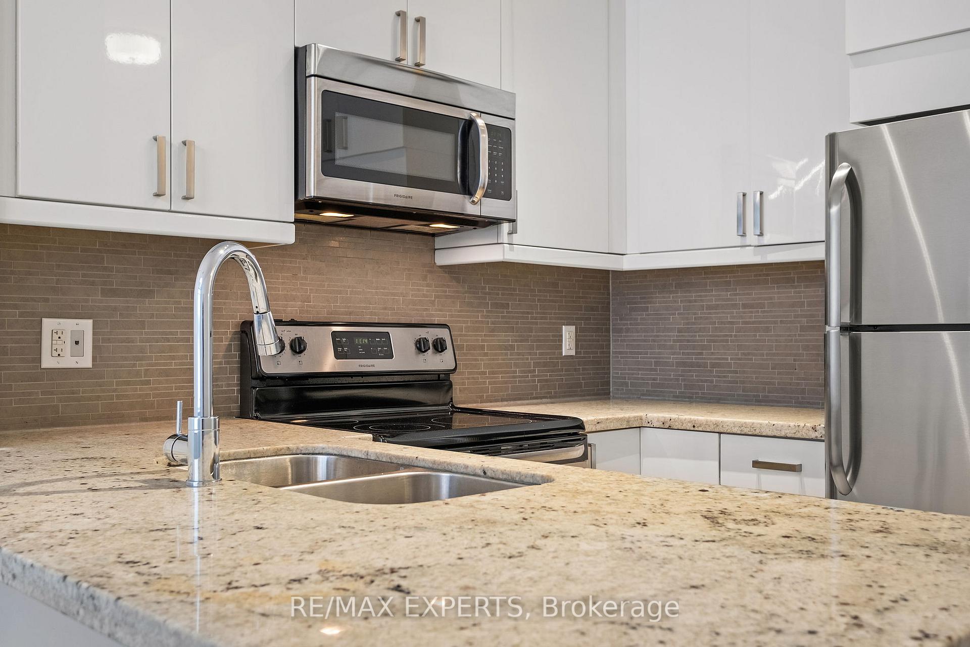 Photo 19 of Unit 103, 2396 Major Mackenzie Drive W, Vaughan, Maple — HOMEH