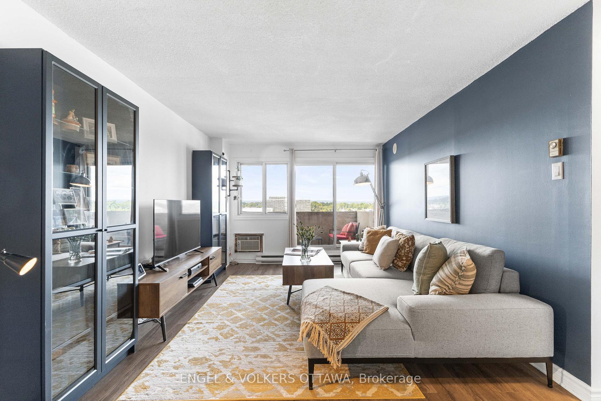 Photo 10 of Unit 1614, 40 Landry Street, Ottawa, Vanier — HOMEH