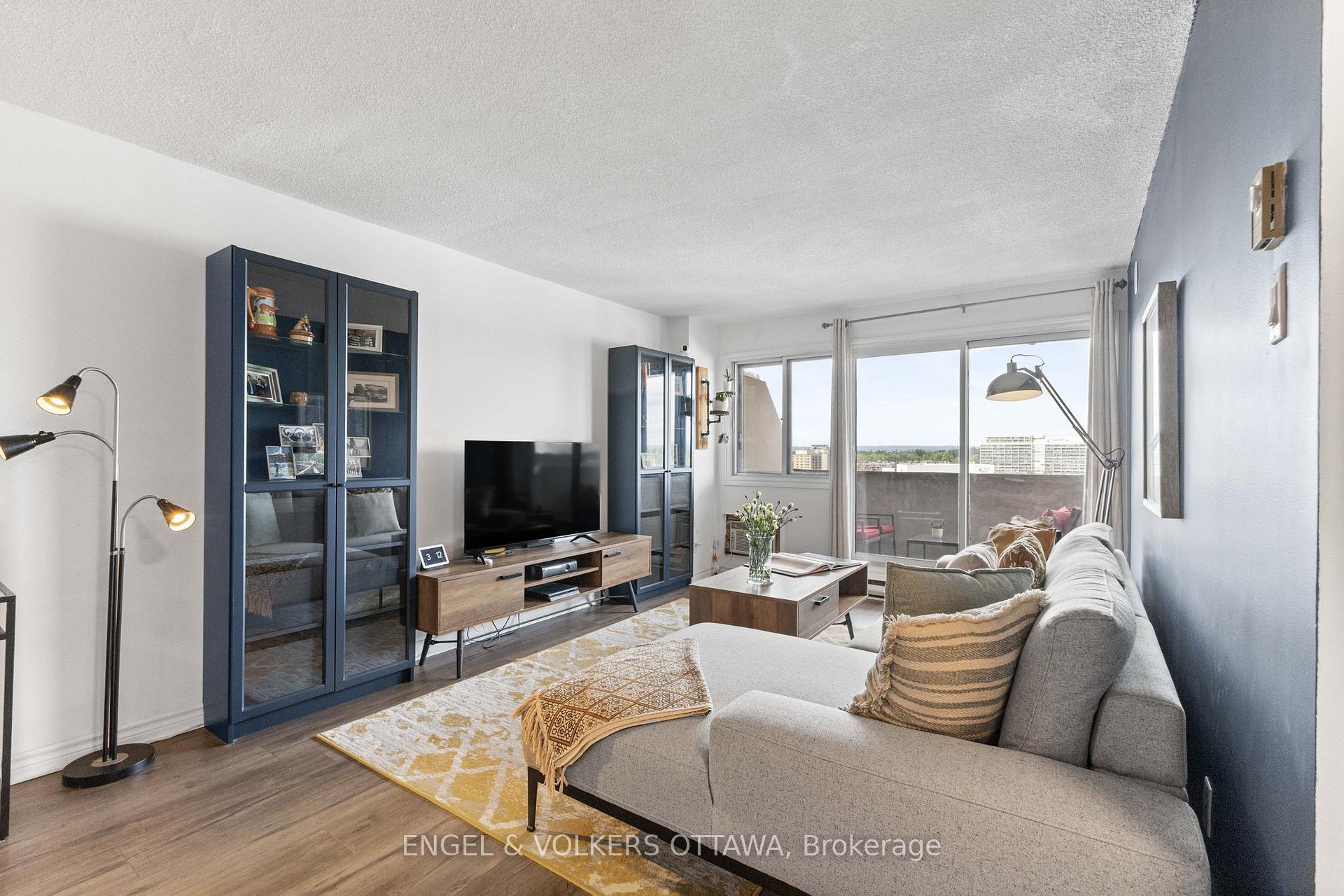 Photo 11 of Unit 1614, 40 Landry Street, Ottawa, Vanier — HOMEH