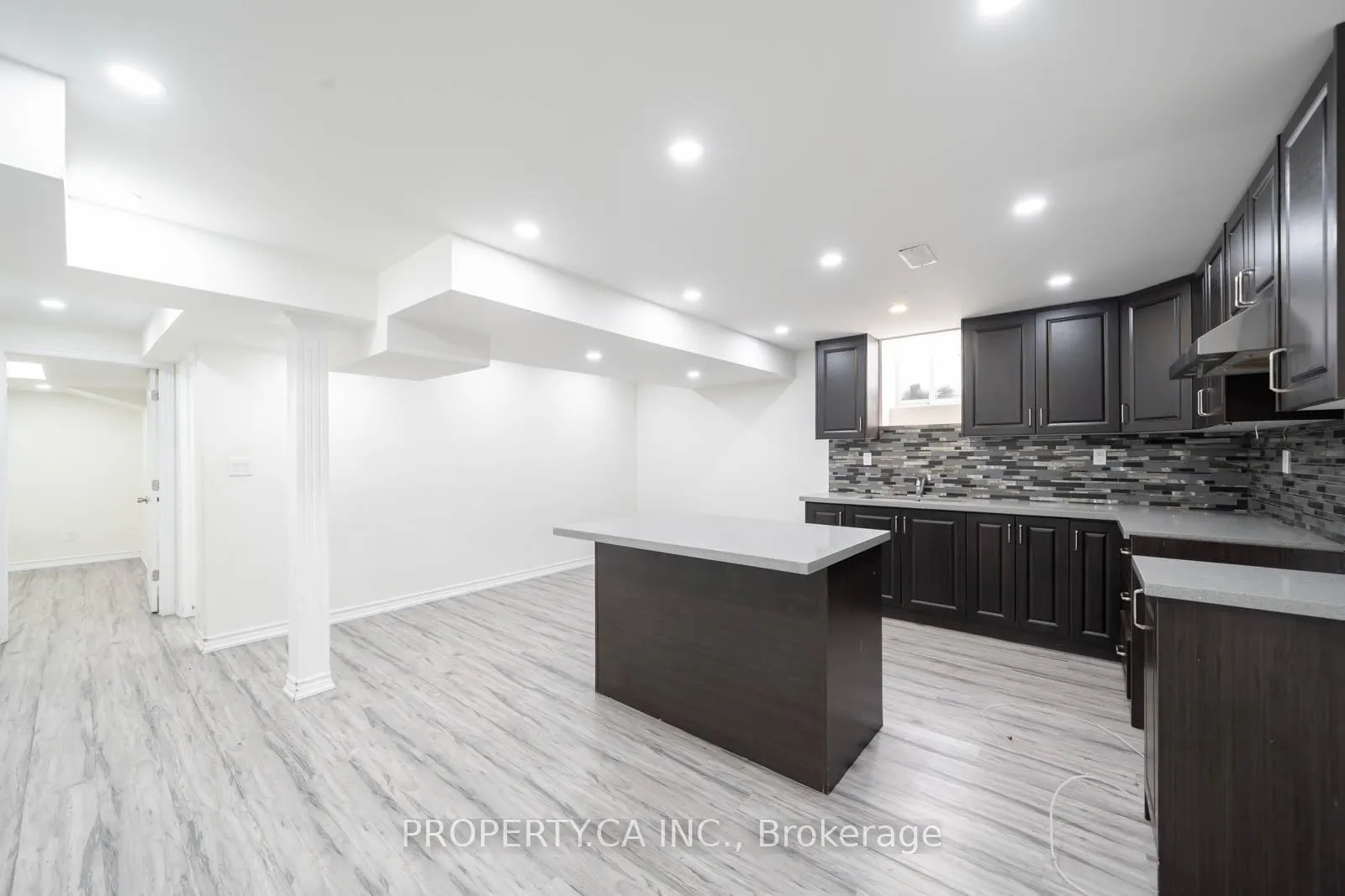 Photo 23 of 4 Landview Road, Brampton, Toronto Gore Rural Estate — HOMEH