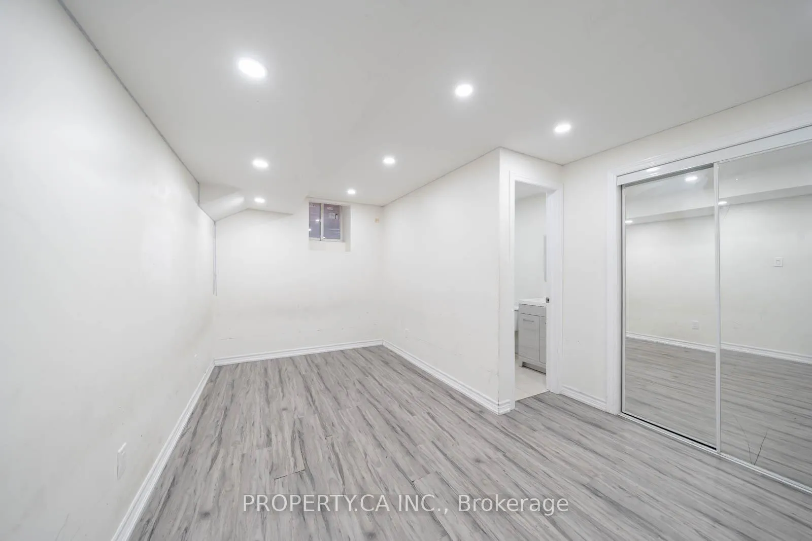 Photo 24 of 4 Landview Road, Brampton, Toronto Gore Rural Estate — HOMEH