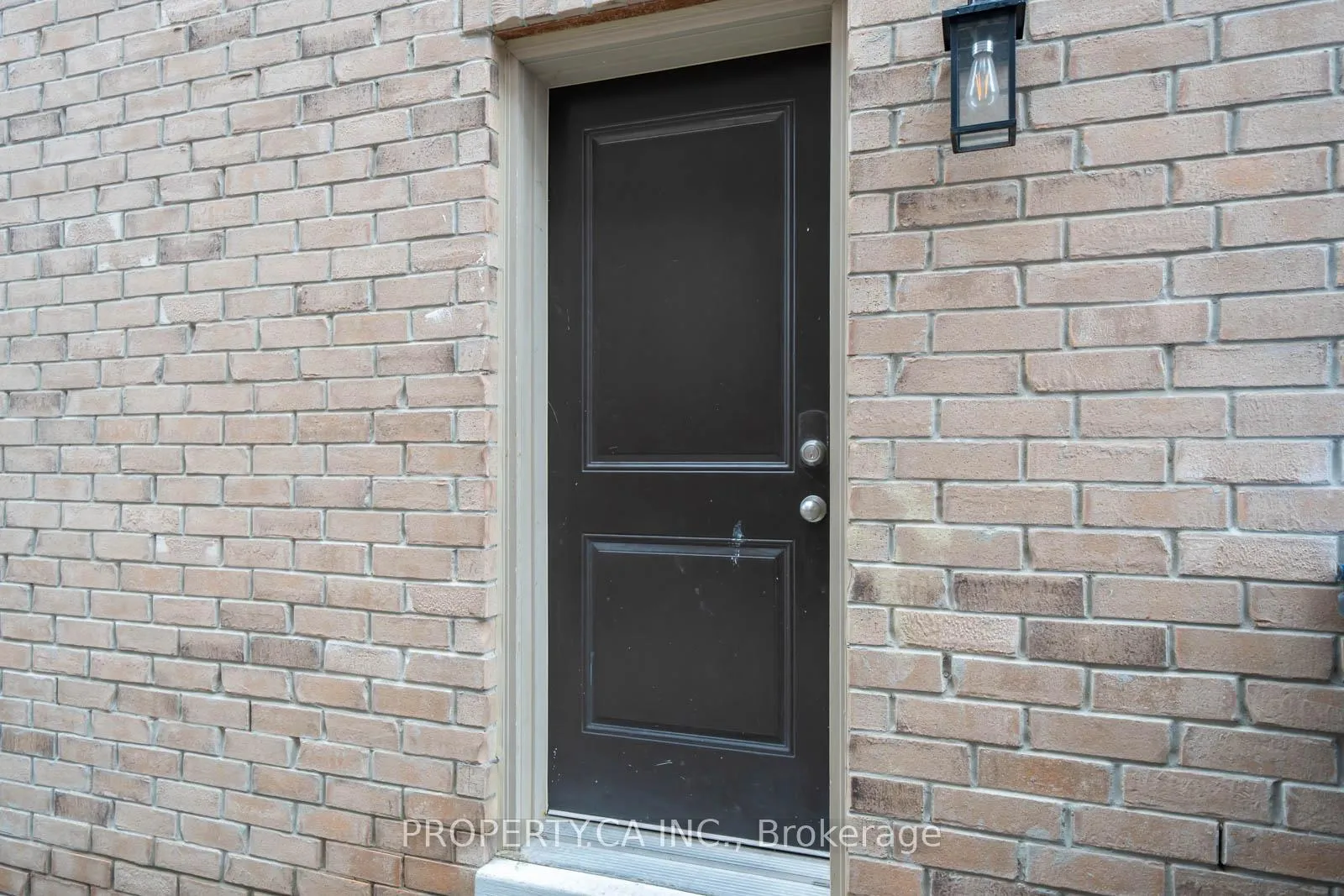 Photo 39 of 4 Landview Road, Brampton, Toronto Gore Rural Estate — HOMEH