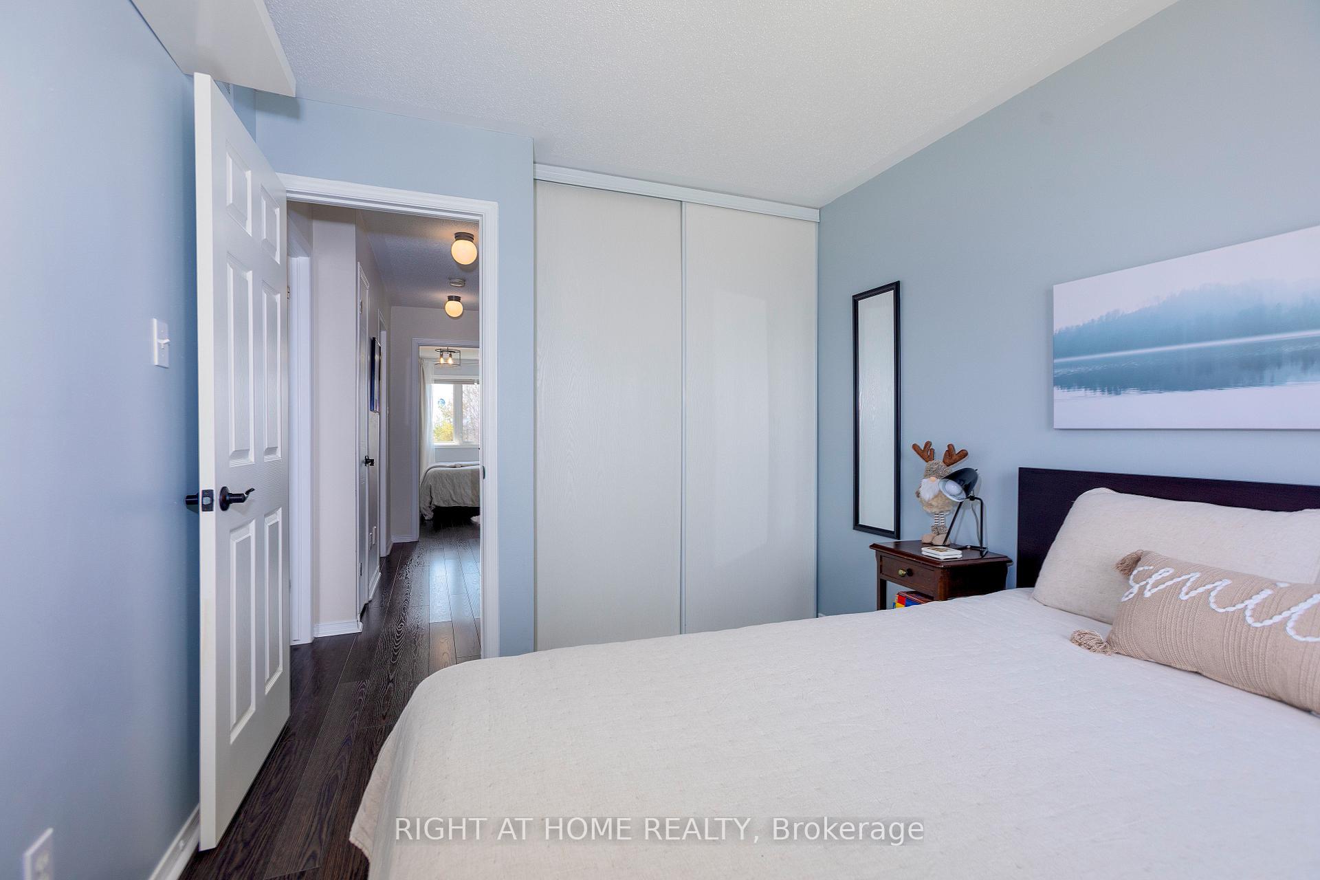 Photo 22 of 338 Hillsboro, Ottawa, Kanata - Emerald Meadows/Trailwest — HOMEH
