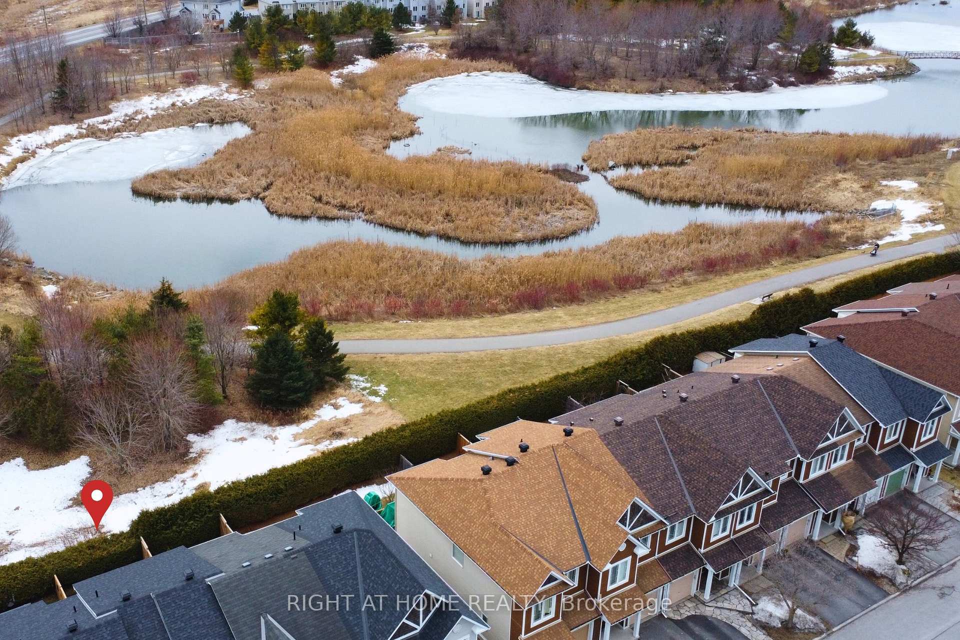 Photo 34 of 338 Hillsboro, Ottawa, Kanata - Emerald Meadows/Trailwest — HOMEH