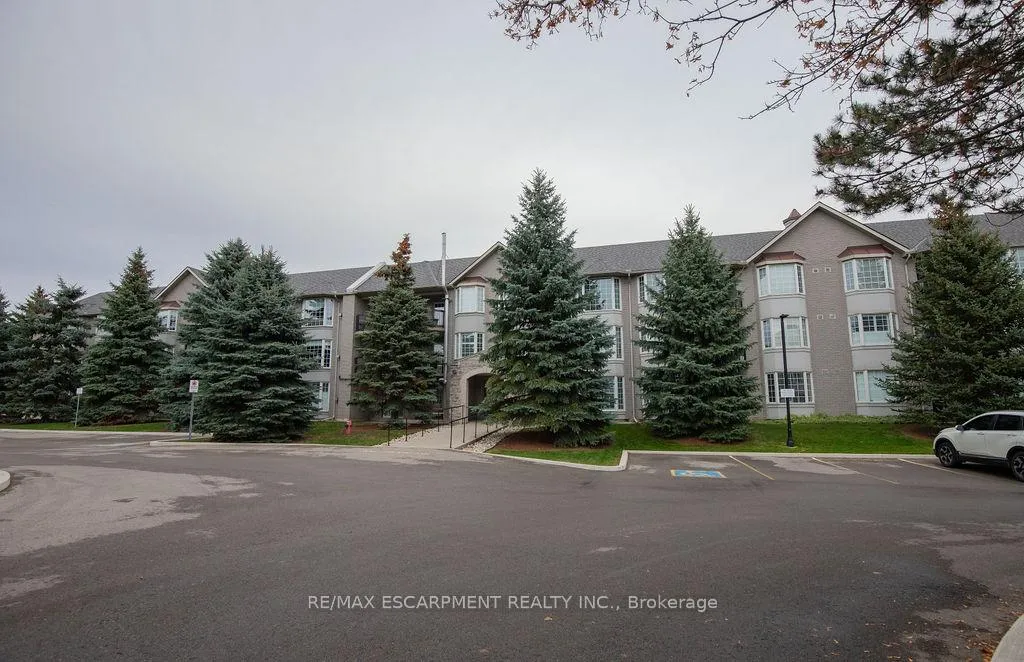 Photo 2 of Unit 202, 990 Golf Links Road, Hamilton, Meadowlands — HOMEH