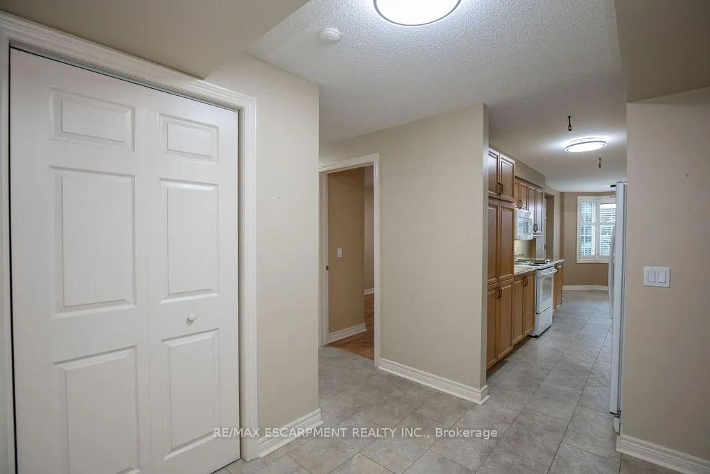 Photo 13 of Unit 202, 990 Golf Links Road, Hamilton, Meadowlands — HOMEH