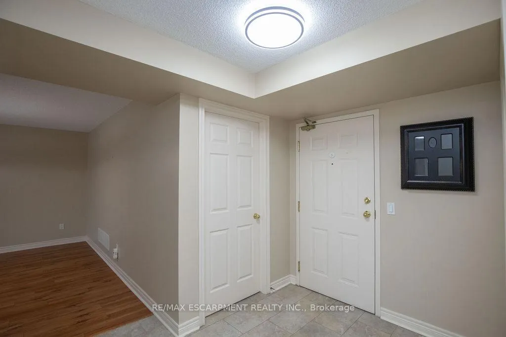 Photo 14 of Unit 202, 990 Golf Links Road, Hamilton, Meadowlands — HOMEH