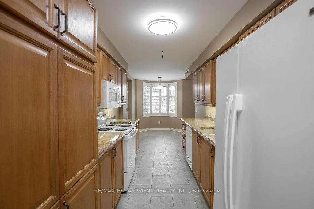 Photo 16 of Unit 202, 990 Golf Links Road, Hamilton, Meadowlands — HOMEH