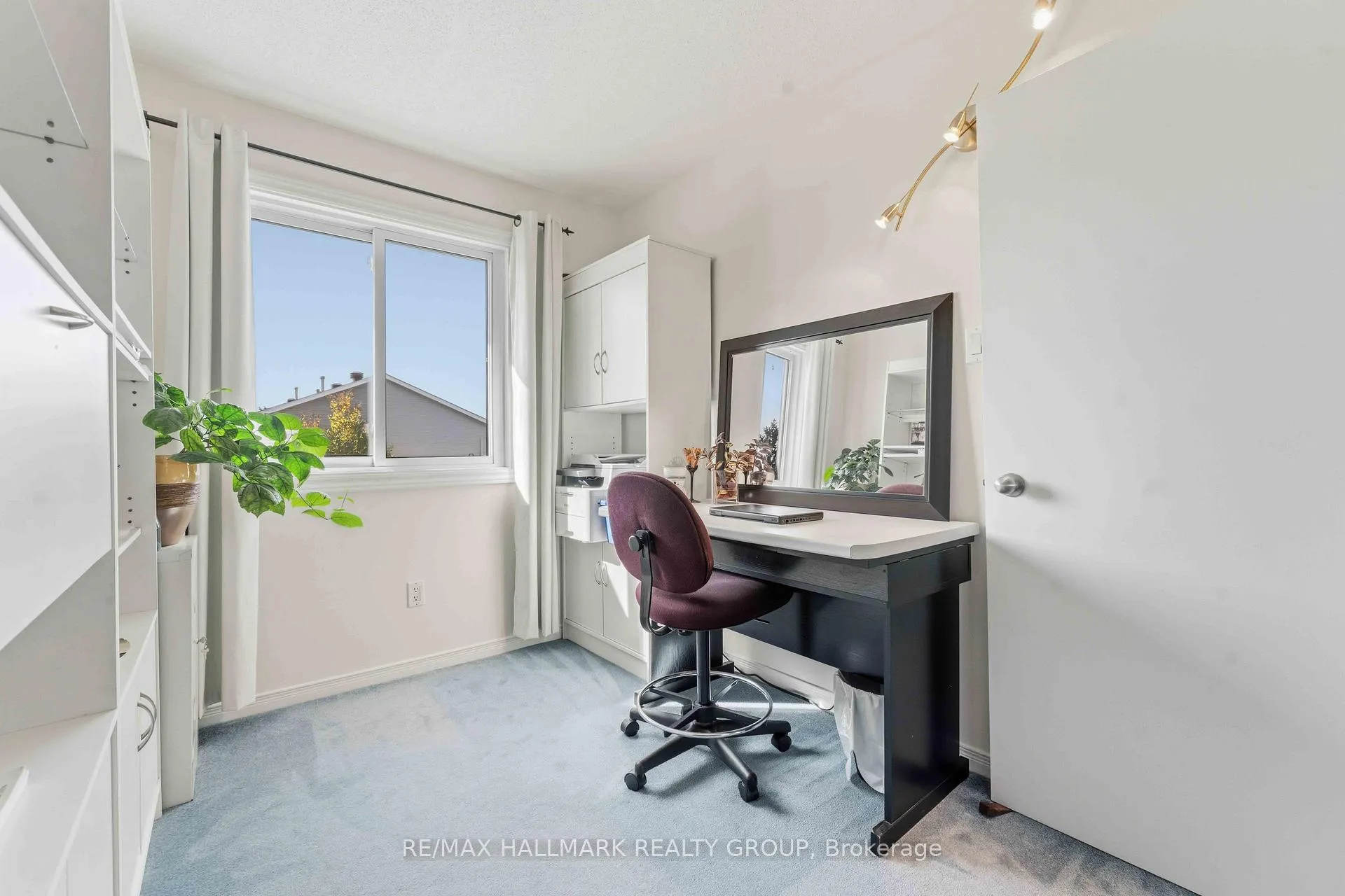 Photo 25 of 941 Cookshire Crescent, Ottawa, Fallingbrook/Ridgemount — HOMEH