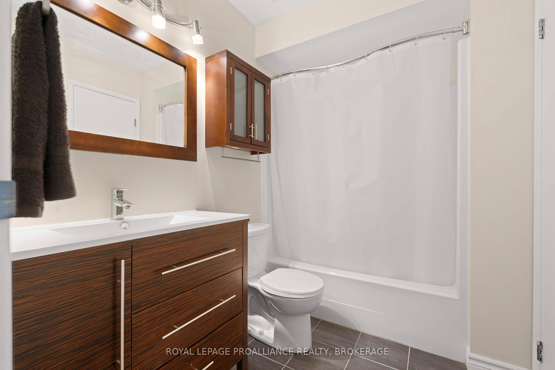 Photo 20 of 850 Datzell Lane, Kingston, South of Taylor-Kidd Blvd — HOMEH