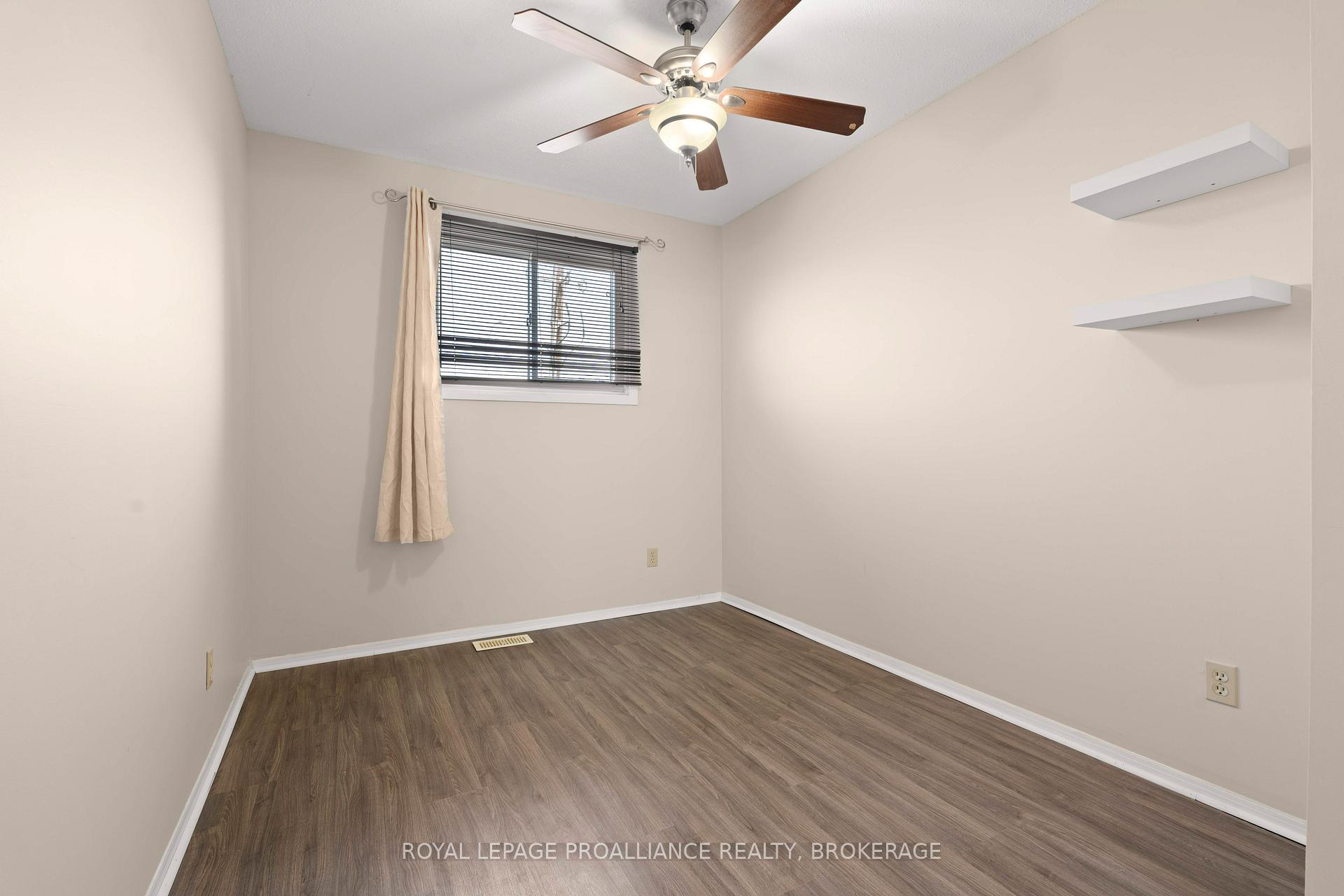 Photo 21 of 850 Datzell Lane, Kingston, South of Taylor-Kidd Blvd — HOMEH