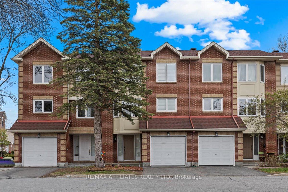 Photo 1 of 1840 Summerfields Crescent, Ottawa, Chapel Hill — HOMEH