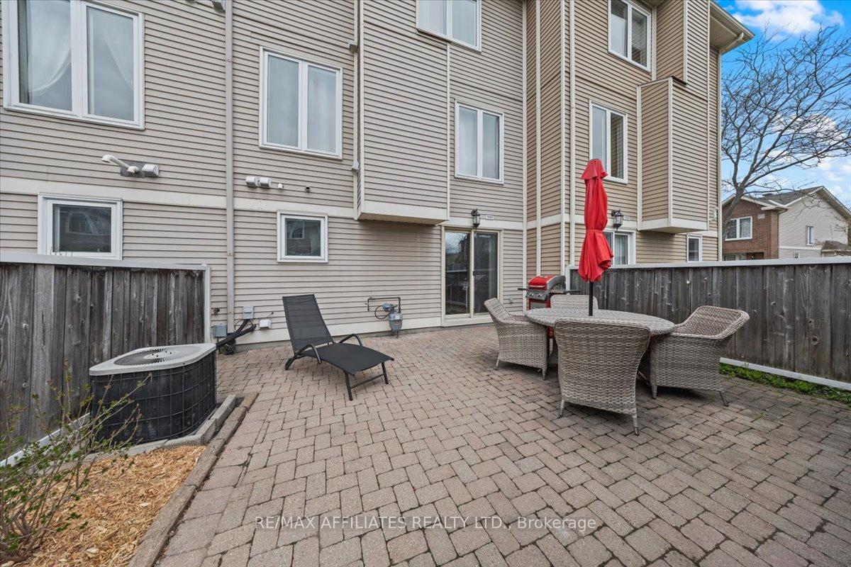 Photo 44 of 1840 Summerfields Crescent, Ottawa, Chapel Hill — HOMEH